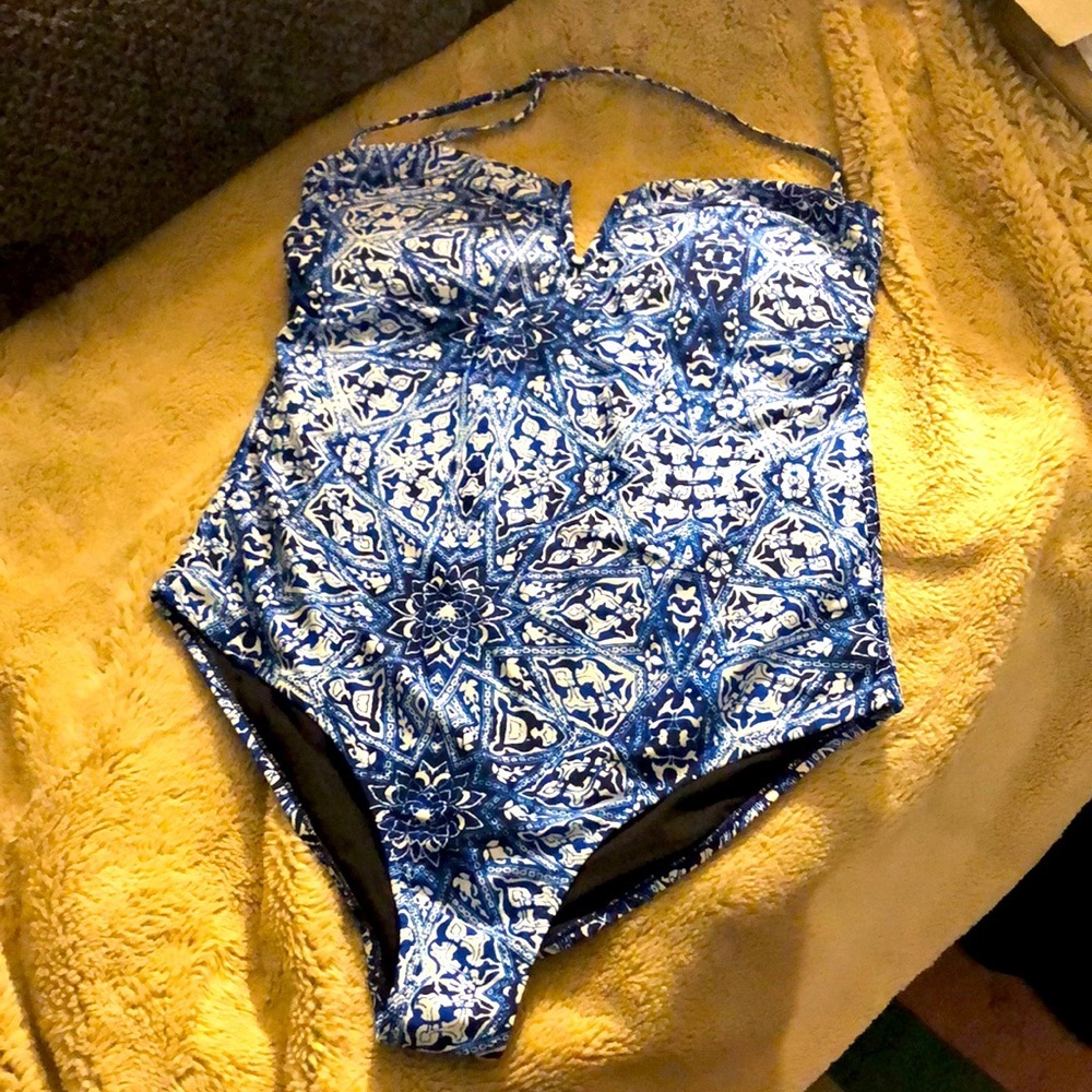 XL Jessica Simpson One Piece